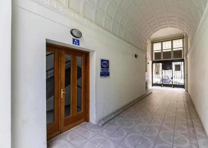 Boduena 4 - Elegant Apartment In Warsaw Centre By Noclegi Renters