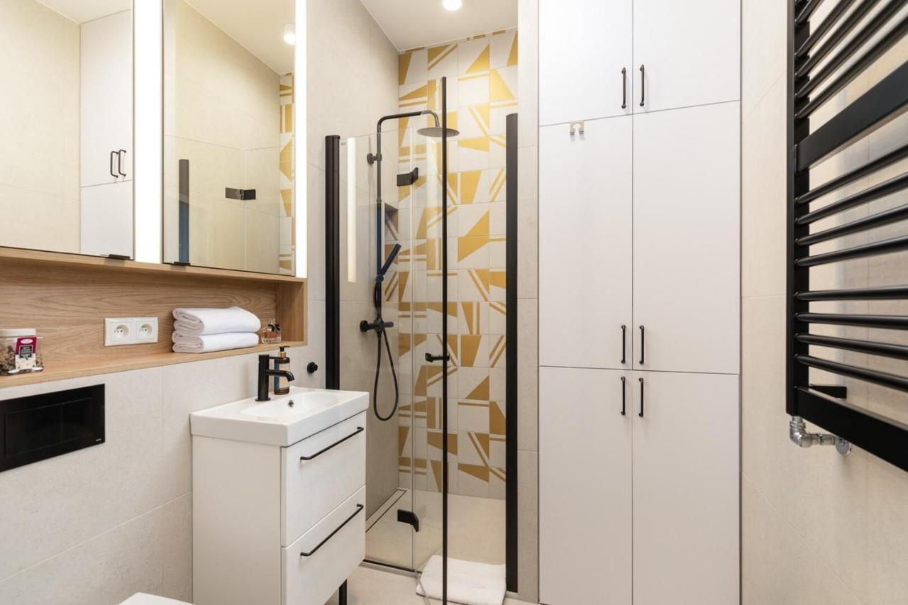 Apartment Boduena 4 - Elegant In Centre By Renters Warsaw